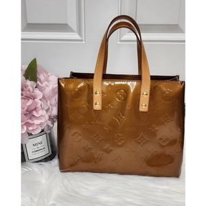 Louis Vuitton Vernis Reade PM